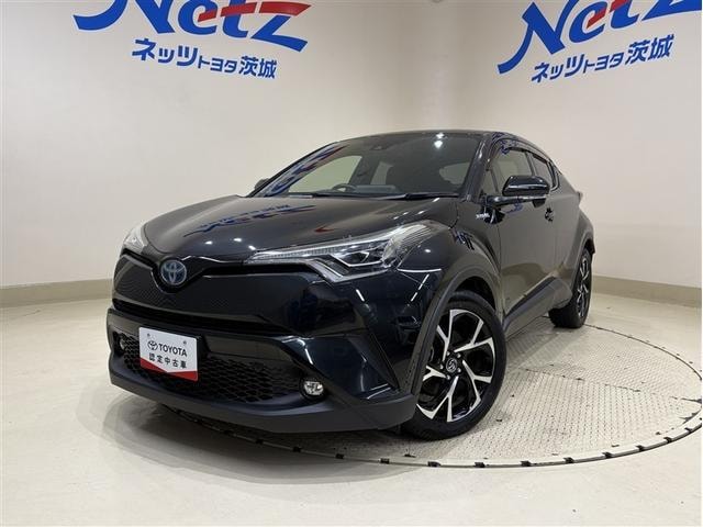 Toyota C-HR 2019 — фото автомобиля 1
