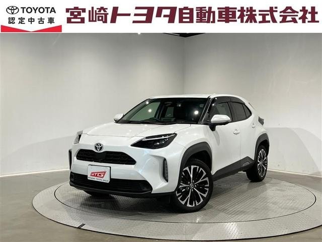 Toyota YARIS CROSS 2024 — фото автомобиля
