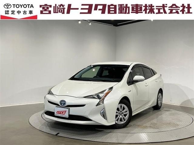 Toyota PRIUS 2016 — фото автомобиля 1