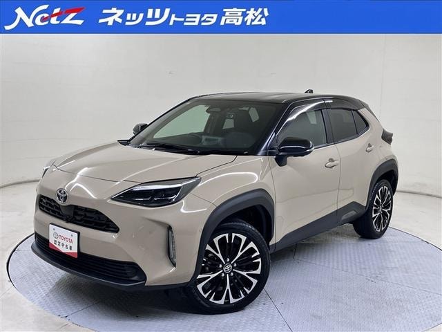 Toyota YARIS CROSS 2025 — фото автомобиля