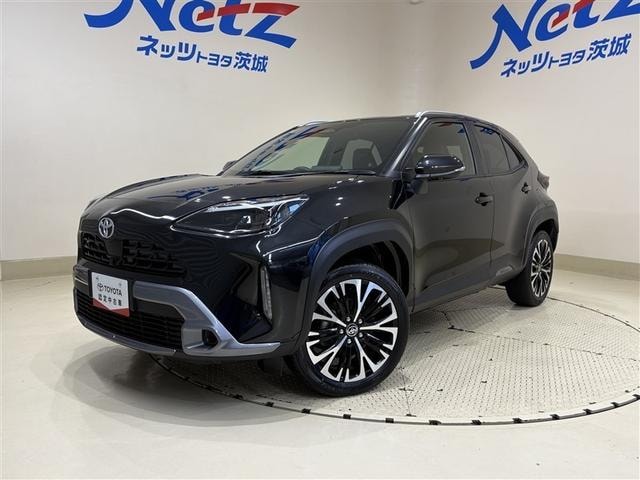 Toyota YARIS CROSS 2024 — фото автомобиля