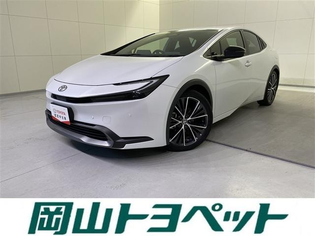 Toyota PRIUS 2023 — фото автомобиля 1