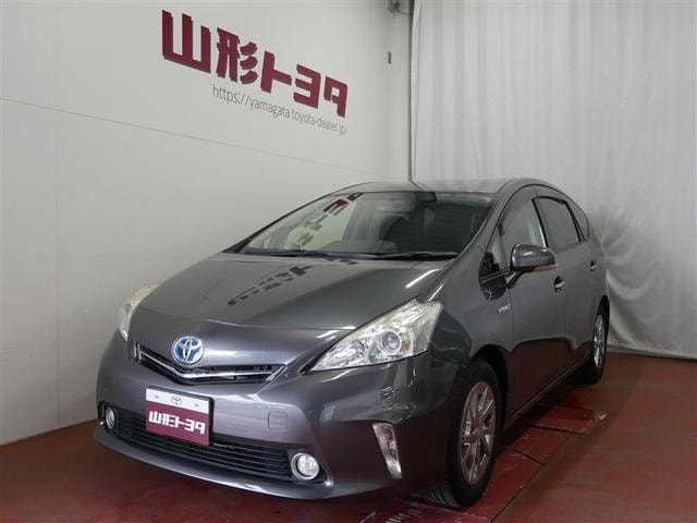 Toyota PRIUS ALPHA 2014 — фото автомобиля 1