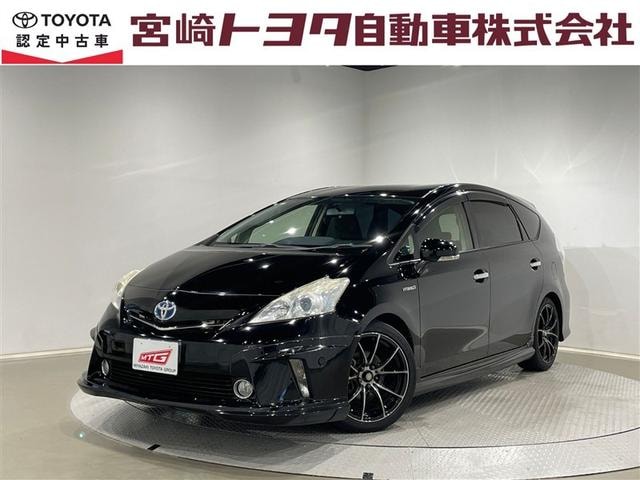 Toyota PRIUS ALPHA 2012 — фото автомобиля