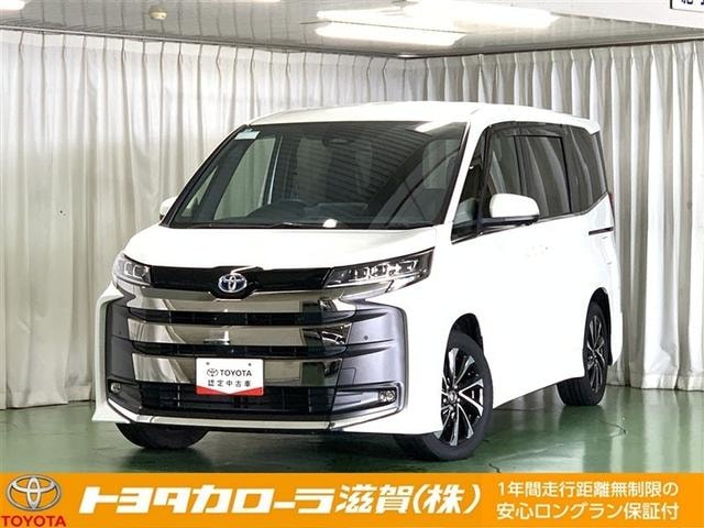 Toyota NOAH 2022 — фото автомобиля 1