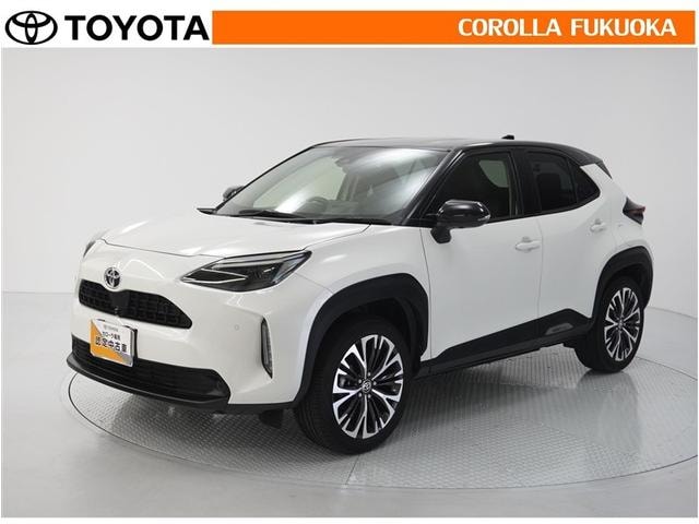 Toyota YARIS CROSS 2021 — фото автомобиля