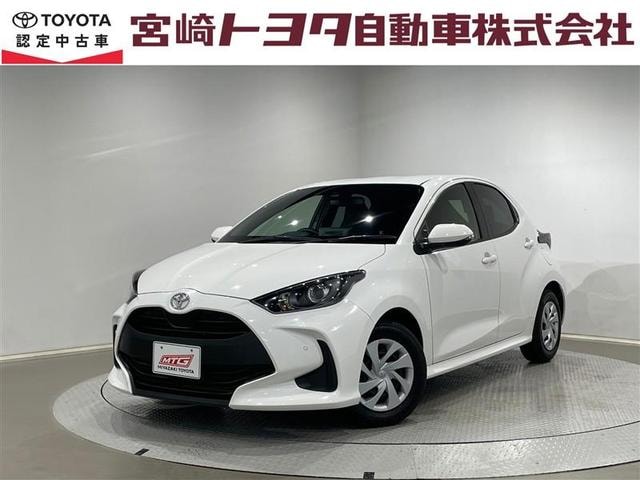 Toyota YARIS 2023 — фото автомобиля 1