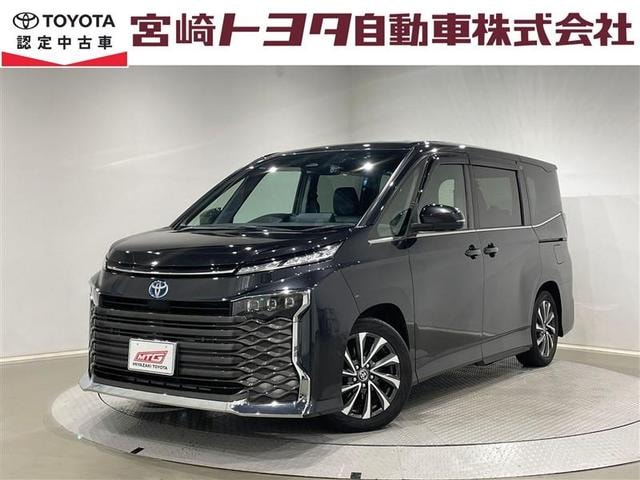 Toyota VOXY 2022 — фото автомобиля 1
