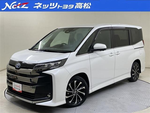 Toyota NOAH 2022 — фото автомобиля 1