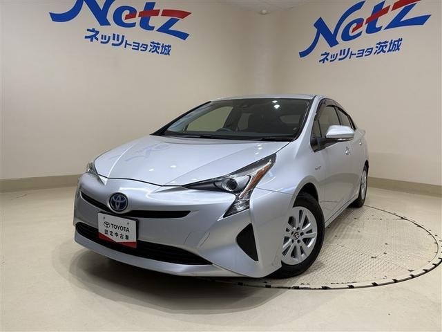Toyota PRIUS 2018 — фото автомобиля