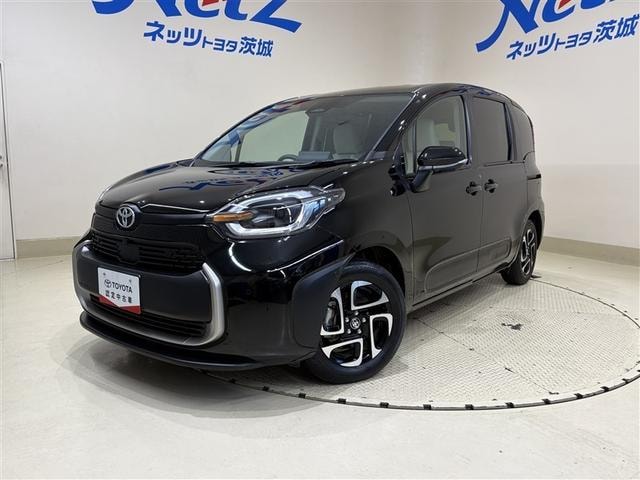 Toyota SIENTA 2025 — фото автомобиля