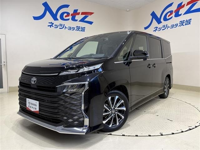 Toyota VOXY 2024 — фото автомобиля