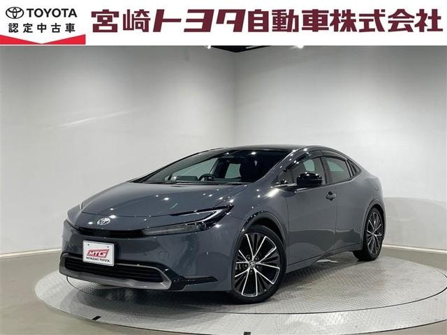 Toyota PRIUS 2023 — фото автомобиля