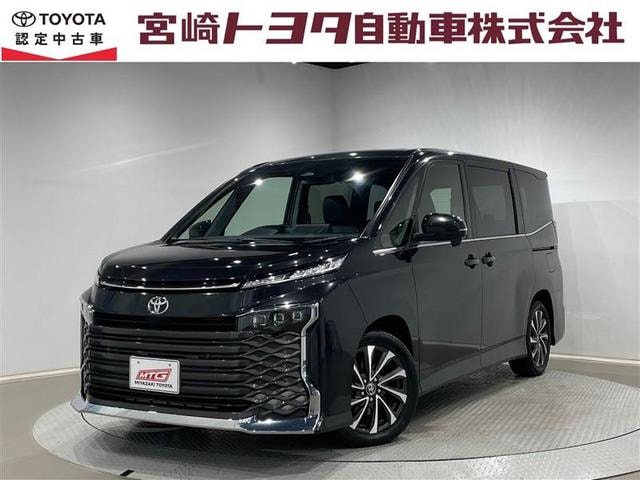 Toyota VOXY 2022 — фото автомобиля