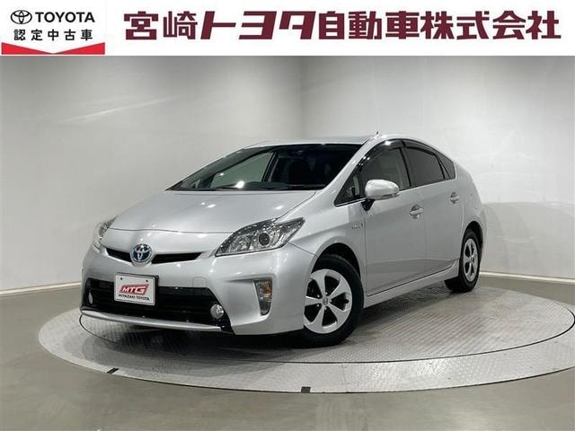 Toyota PRIUS 2014 — фото автомобиля