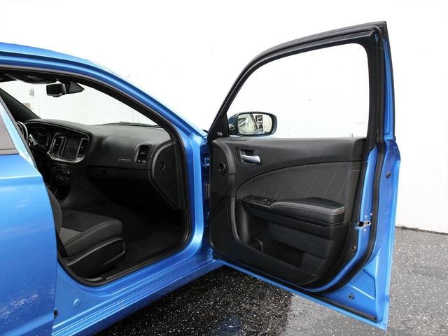 Миниатюра 28