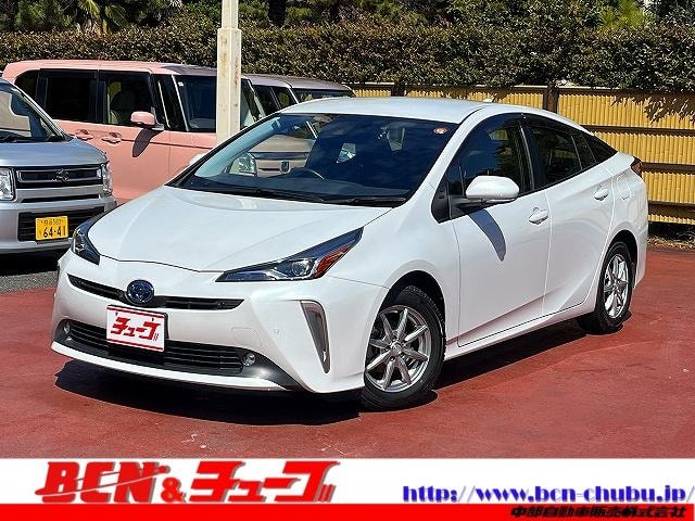 Toyota PRIUS 2021 — фото автомобиля 1