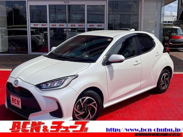 Toyota YARIS 2020 — фото автомобиля
