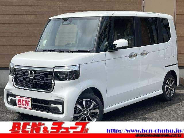 Honda N-BOX CUSTOM 2026 — фото автомобиля 1