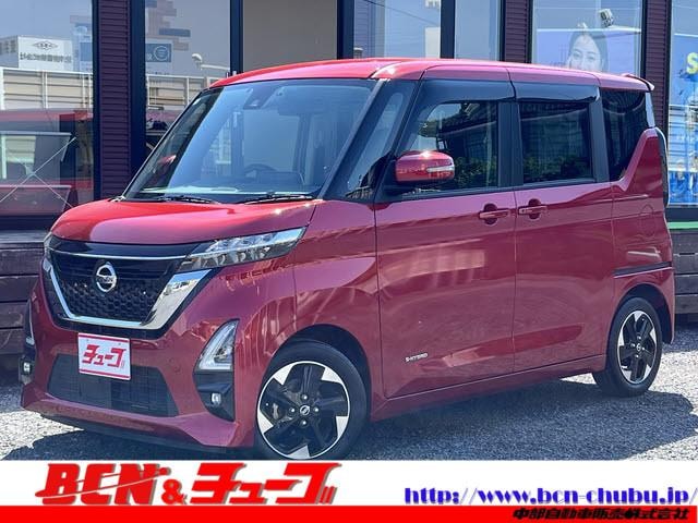 Nissan ROOX 2021 — фото автомобиля