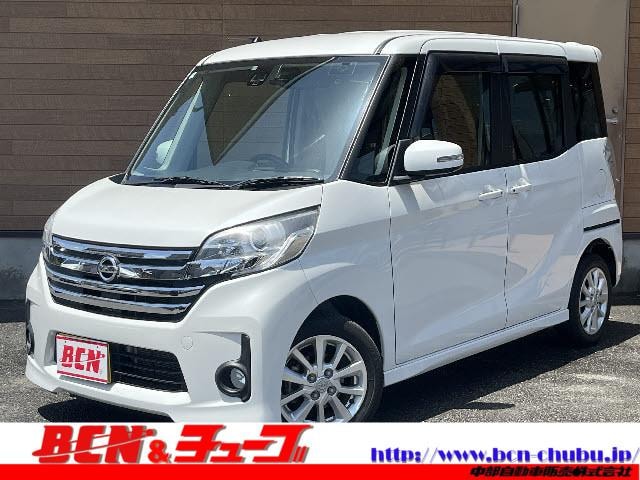 Nissan DAYZ ROOX 2015 — фото автомобиля