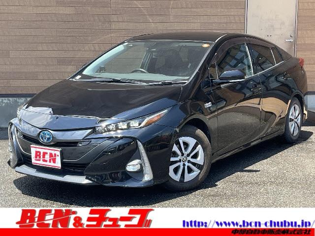 Toyota PRIUS PHV 2017 — фото автомобиля 1