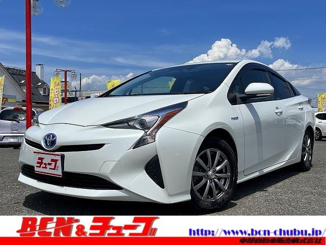 Toyota PRIUS 2016 — фото автомобиля 1