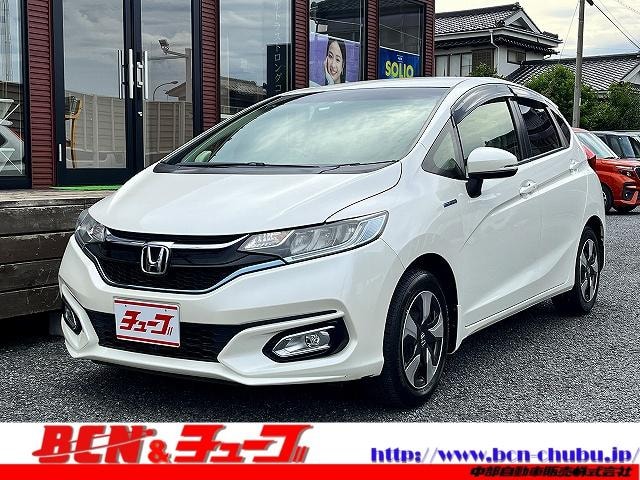 Honda FIT HYBRID 2017 — фото автомобиля 1