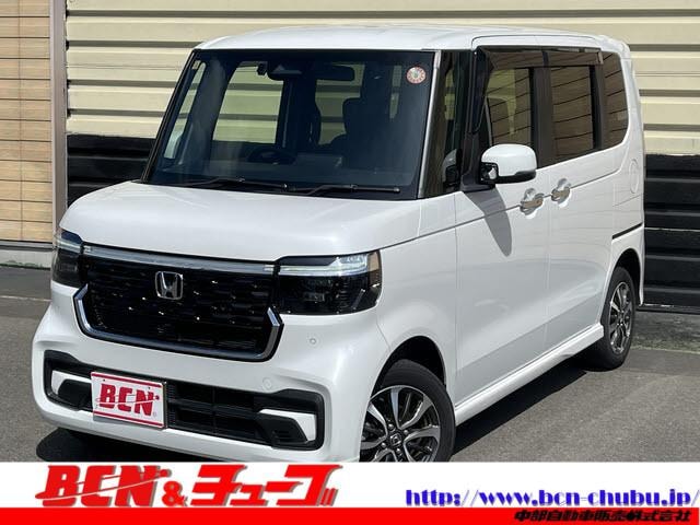 Honda N-BOX CUSTOM 2023 — фото автомобиля 1