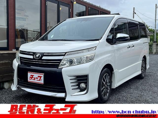 Toyota VOXY 2016 — фото автомобиля 1