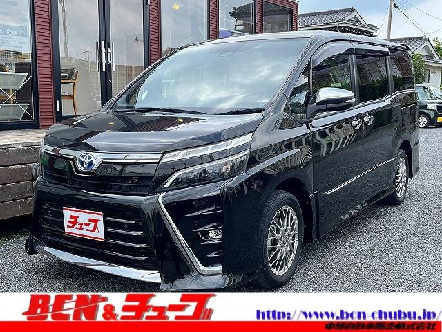 Toyota VOXY 2021 — фото автомобиля 1