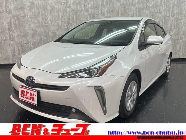 Toyota PRIUS 2021 — фото автомобиля 1