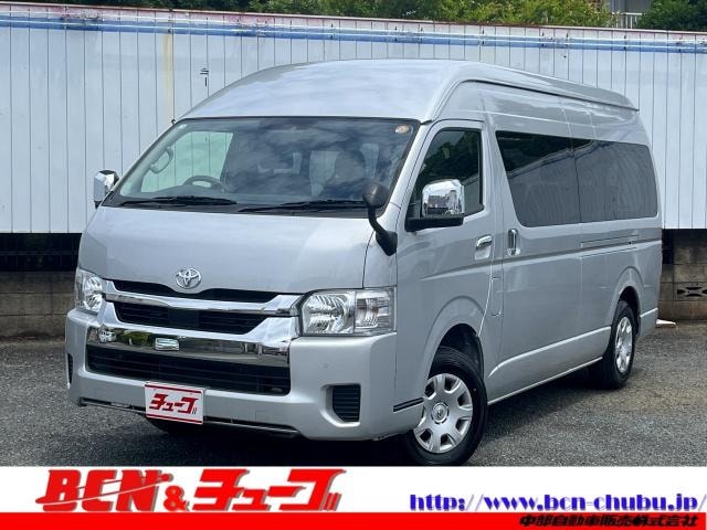 Toyota HIACE WAGON 2026 — фото автомобиля