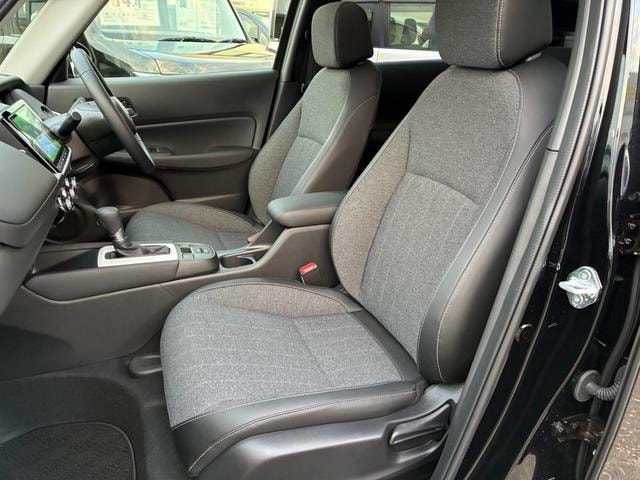 Honda FIT 2025 — фото автомобиля 1