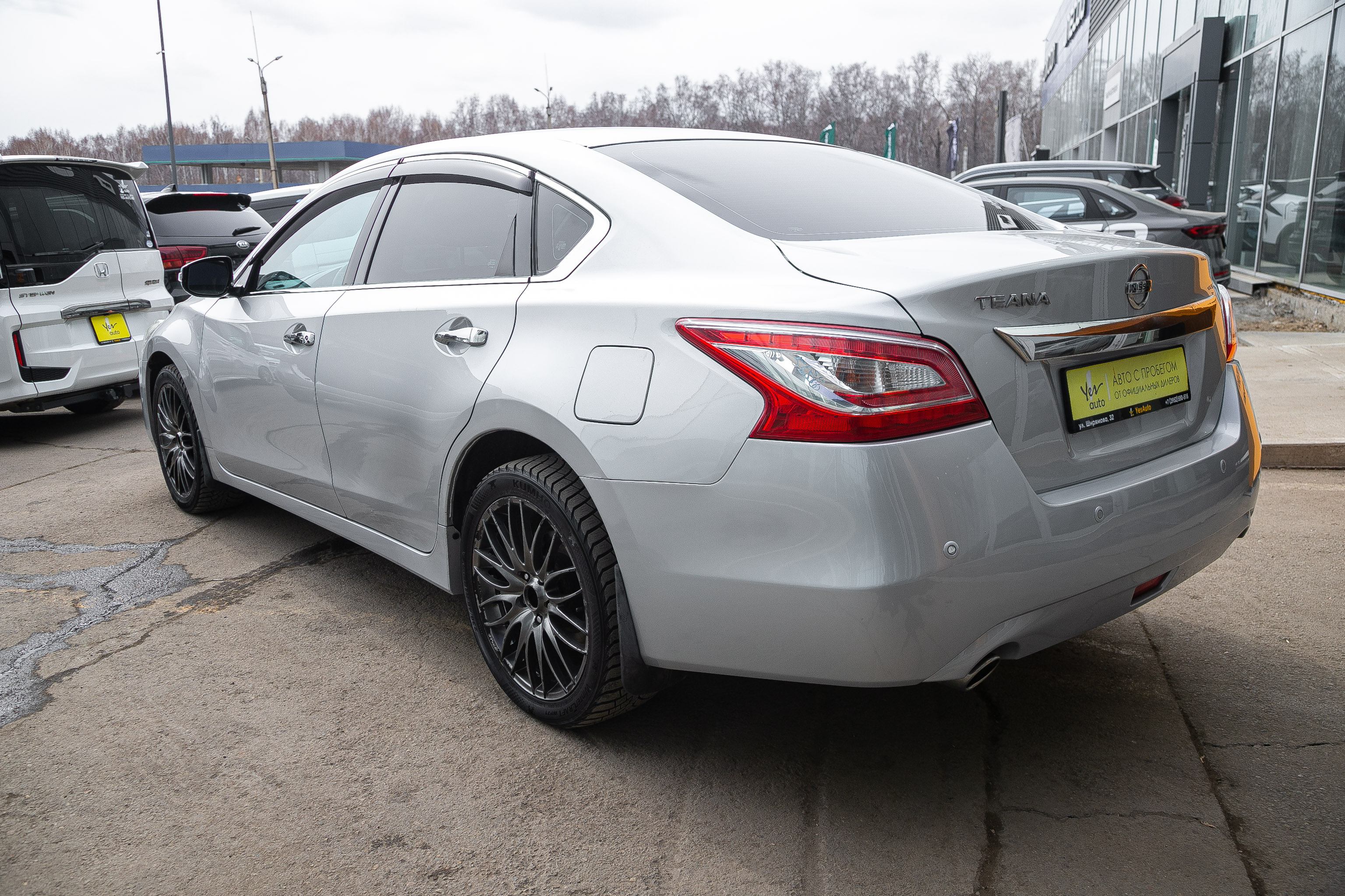 Nissan Teana