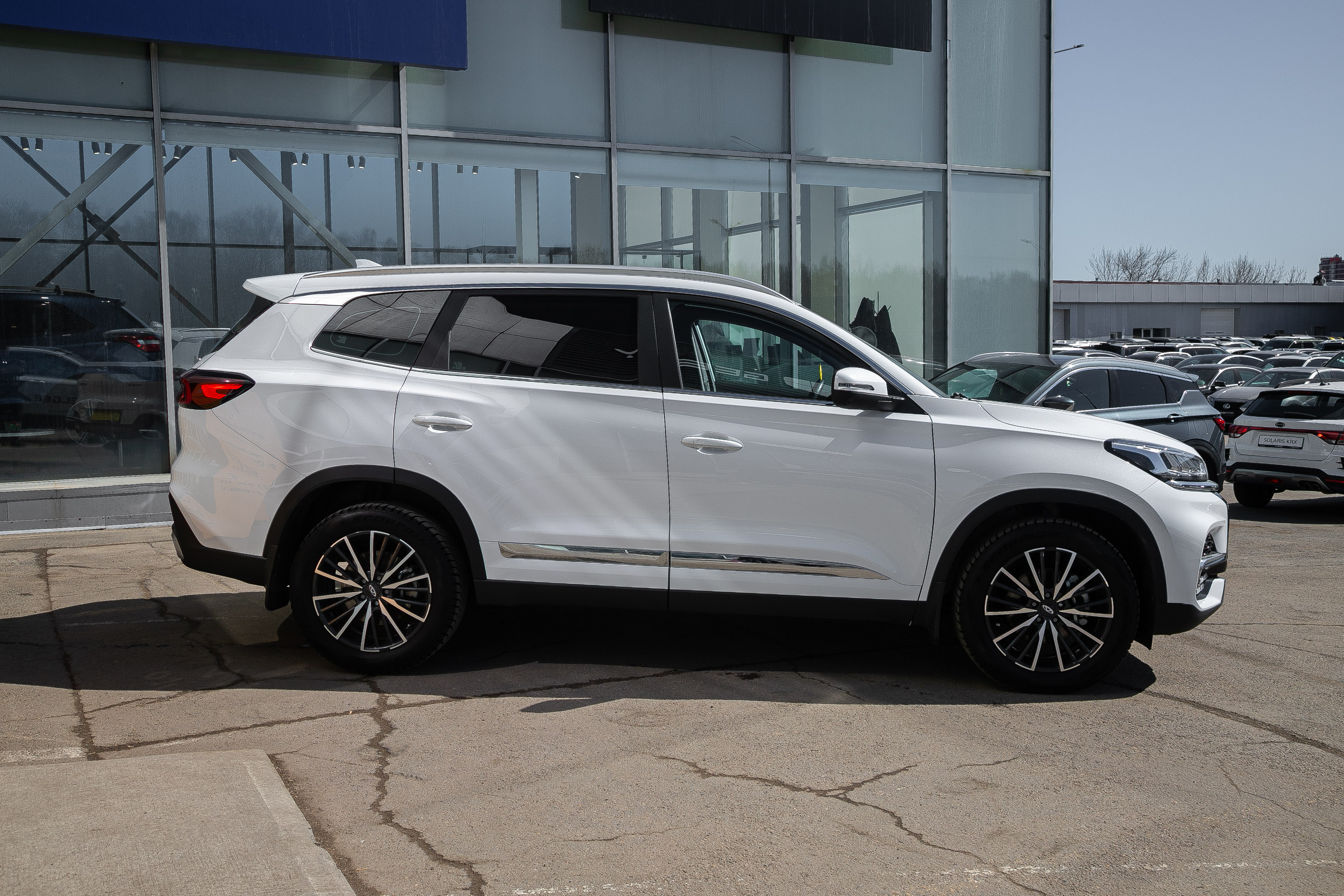 Chery Tiggo 8